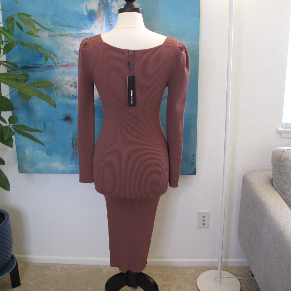 FASHION NOVA Alyssa Ribbed Midi Dress - Picture 7 of 8